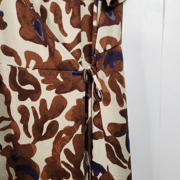 Addition Elle V-Neck Wrap Floral Knee Length Fit Flare Dress Size 2X Bro… - Picture 6 of 10